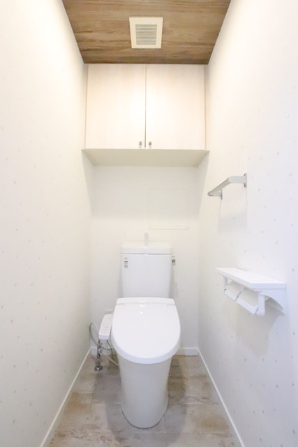 トイレ　★暖房・洗浄機能付便座で快適さのお手伝い★