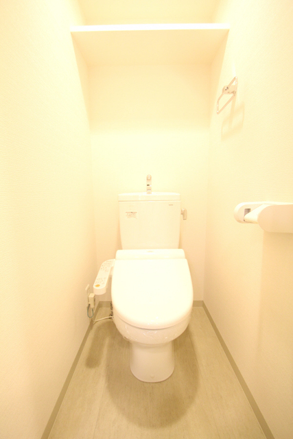 トイレ　別室参考写真です。