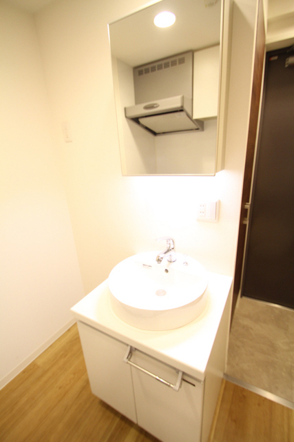 洗面設備　別室参考写真です。