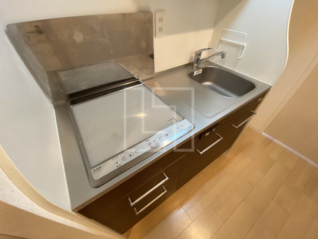 キッチン　セレニテ心斎橋グランデ　システムキッチン