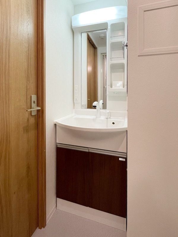 洗面設備　☆嬉しい独立洗面台☆