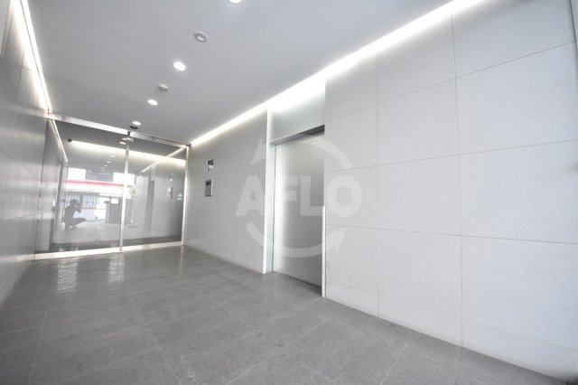 ロビー　Lib　ロビー