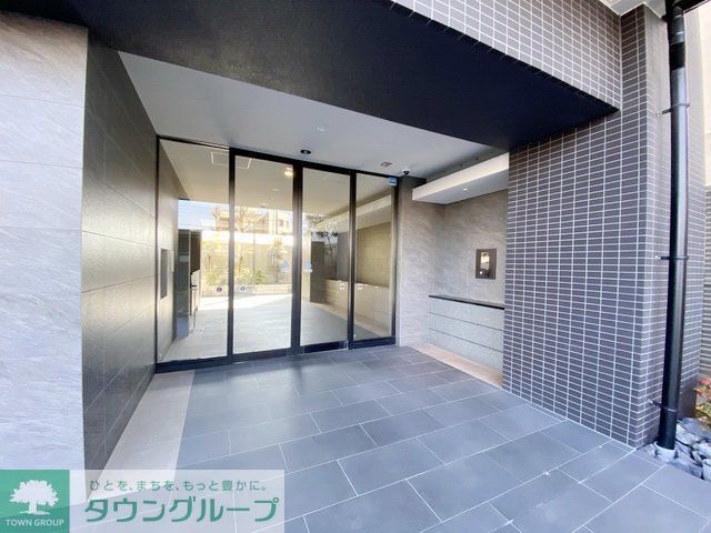 エントランス　エントランス