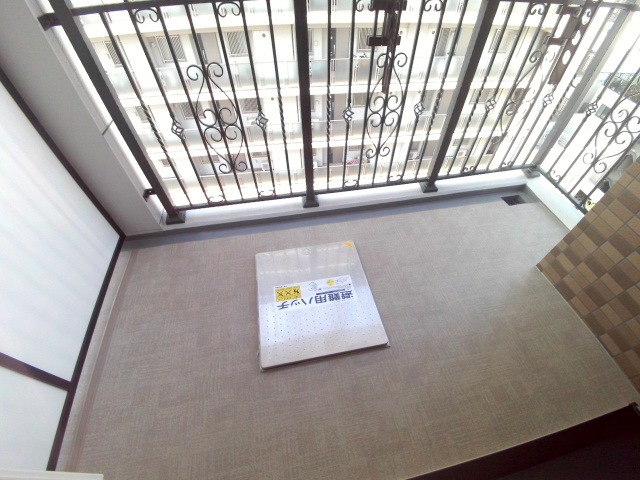 バルコニー　バルコニー