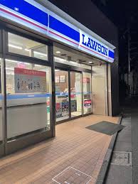 コンビニ　ローソン江古田駅北口店（コンビニ）まで143m