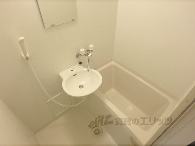 バス・シャワールーム　ユニットバス