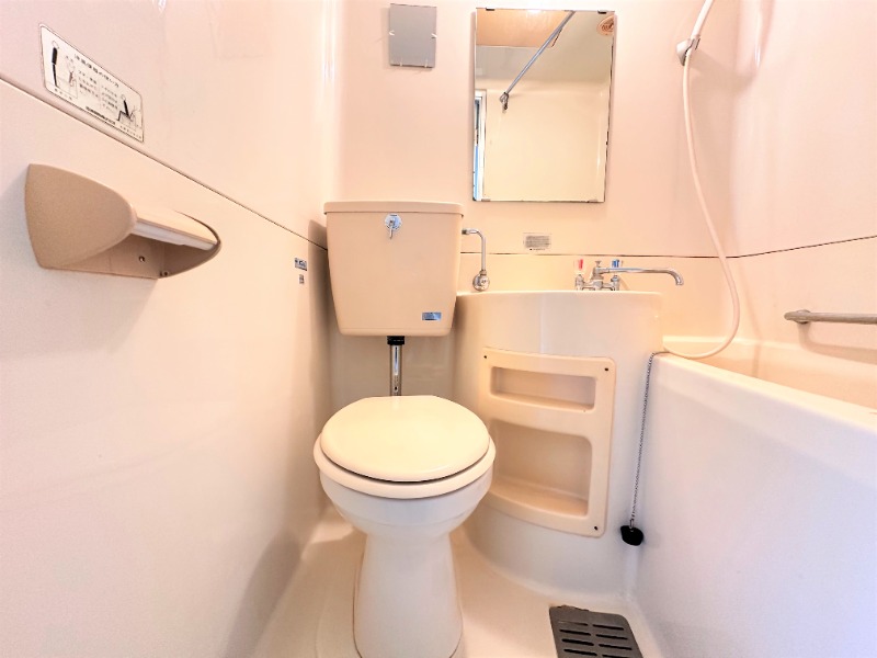 トイレ　別号室