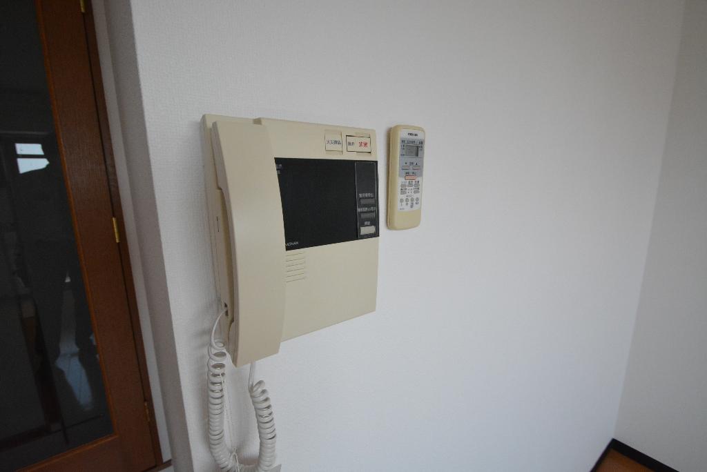 セキュリティ　カメラ付インターホン