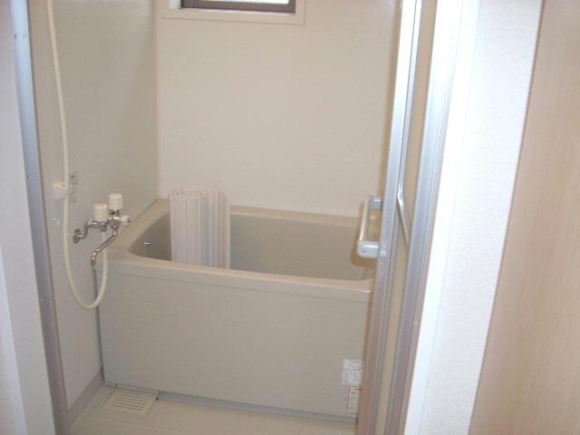 バス・シャワールーム　※別部屋写真