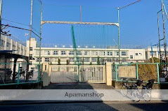 小学校　徳持小学校（小学校）まで275m