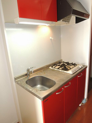 キッチン　同建物別号室参考写真です