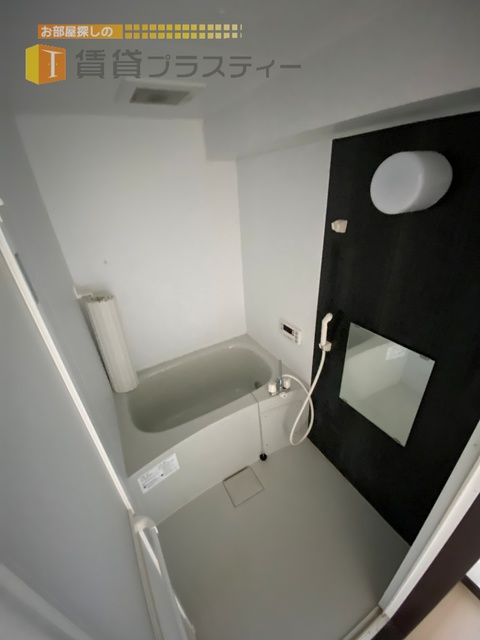 バス・シャワールーム　１日の疲れを癒してくれる憩いの場。