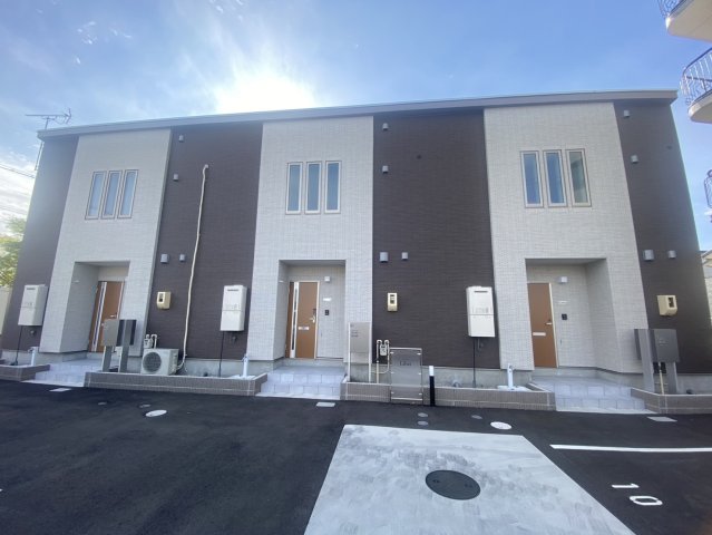 建物外観　※類似写真になります