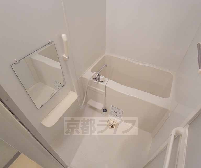 バス・シャワールーム　使いやすいバスルーム・