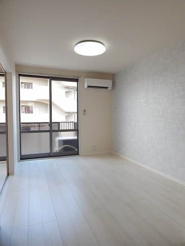 居室・リビング　リビング