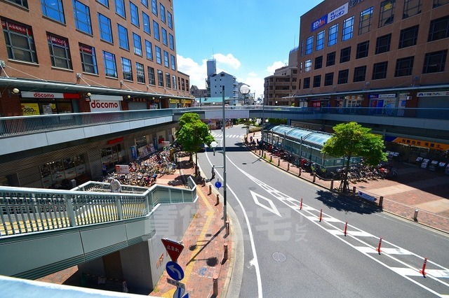 コンビニ　ローソン　尼崎立花駅南店（コンビニ）まで376m