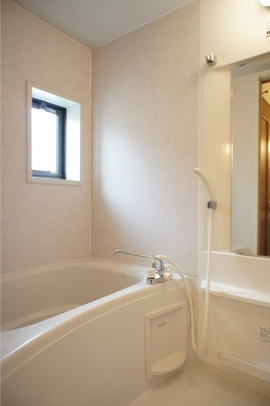 バス・シャワールーム　図面と現状に相違がある場合には現状を優先