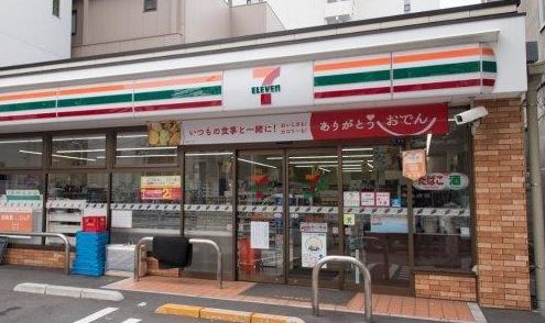 コンビニ　セブンイレブン 墨田緑3丁目店（コンビニ）まで218m
