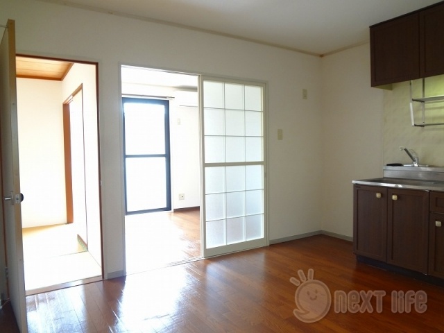 居室・リビング　ファミール中里