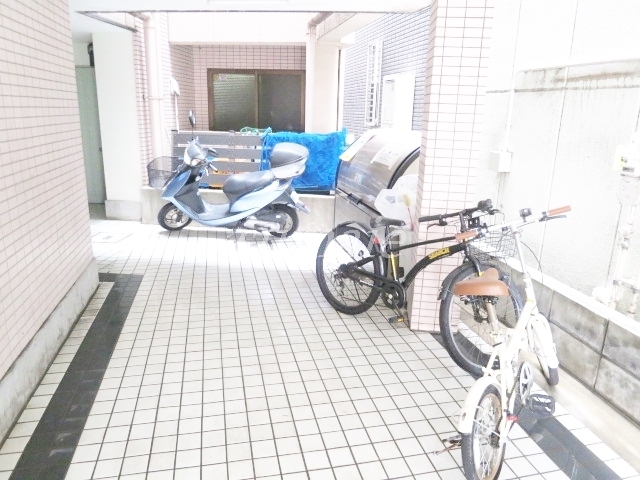 ロビー　綺麗に管理されていますね☆