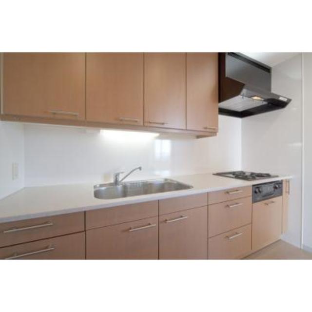 キッチン　※写真は同タイプ住戸です。