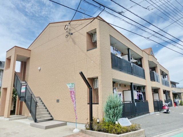 建物外観　タウンハウジング府中店まで