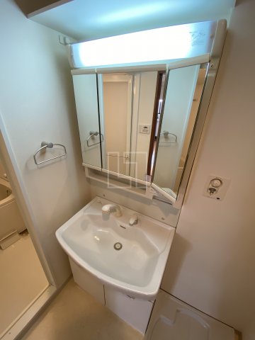 洗面設備　インテリジェンス御堂　独立洗面台