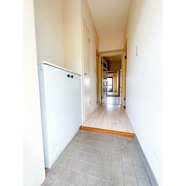 玄関　※写真は、前入居前に撮影したものです。