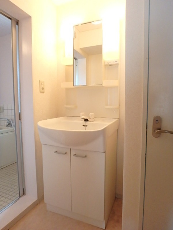 洗面設備　図面と現状に相違がある場合には現状を優先