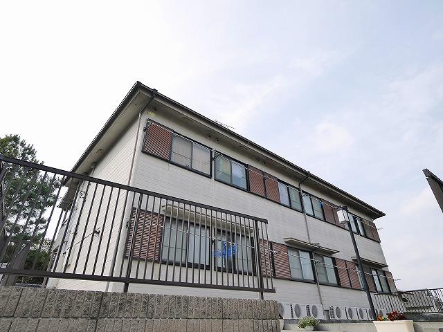 建物外観　落ち着いた雰囲気の外観です