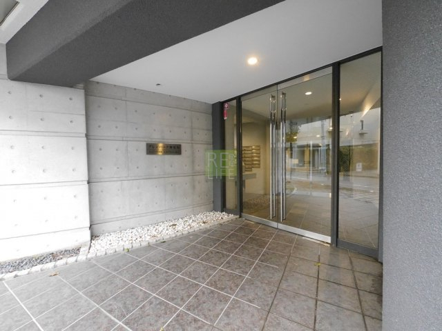 エントランス　グレンパーク神楽坂