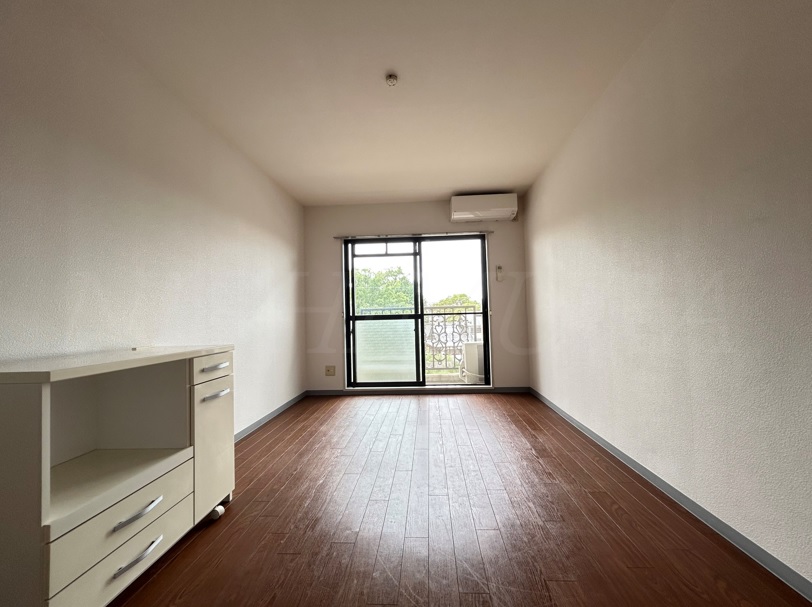 その他部屋・スペース　※別部屋参考写真(反転の可能性あり)