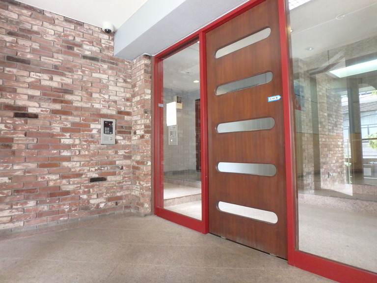 エントランス　オートロック