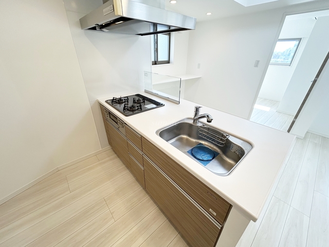 キッチン　3口ガスコンロのシステムキッチン☆