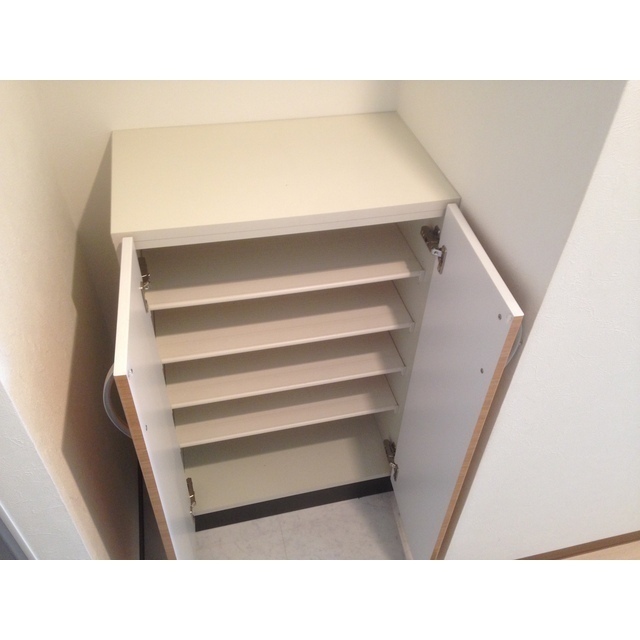 玄関　シューズボックス