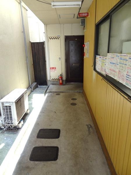 エントランス　★建物入口です★