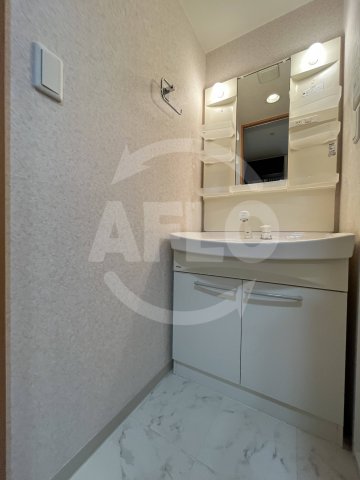 その他　プロシード弁天町　独立洗面台