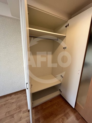 収納　プロシード弁天町　クローゼット