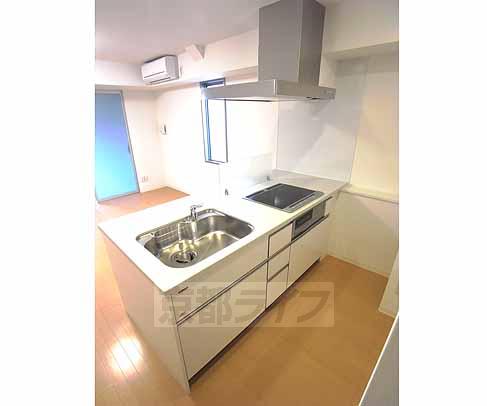 キッチン　使いやすくおしゃれなカウンターキッチン・