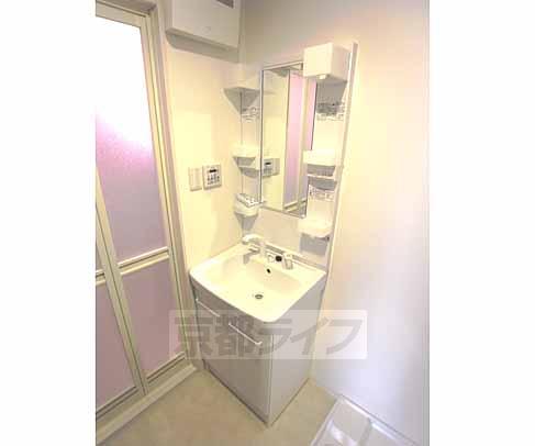 洗面設備　シャンプードレッサー