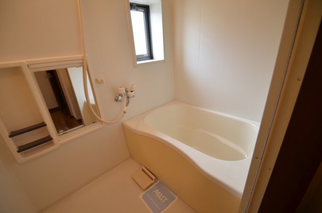 バス・シャワールーム　追い焚き機能付き