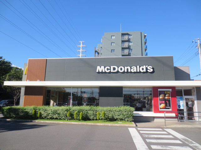 飲食店　マクドナルド流山おおたかの森店（飲食店）まで835m