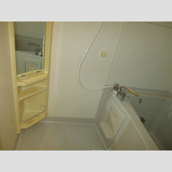 バス・シャワールーム　玄関