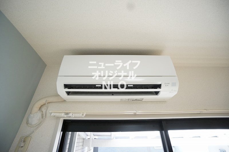 その他設備　快適な暮らしに欠かせないエアコン付☆