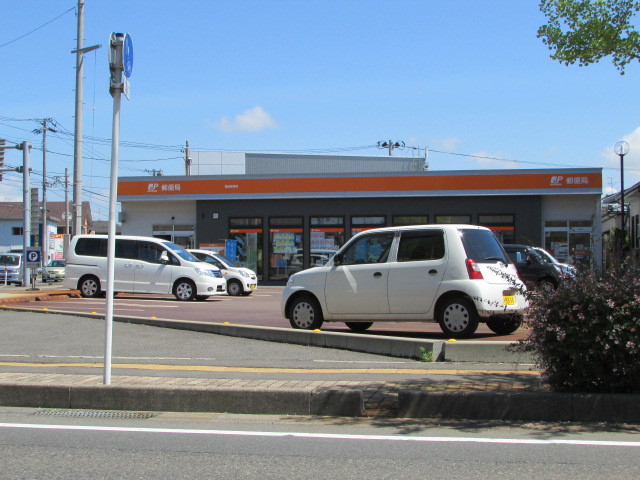 郵便局　亀田郵便局（郵便局）まで1497m