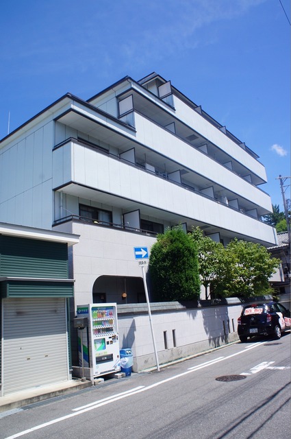 建物外観　鉄骨造マンション♪