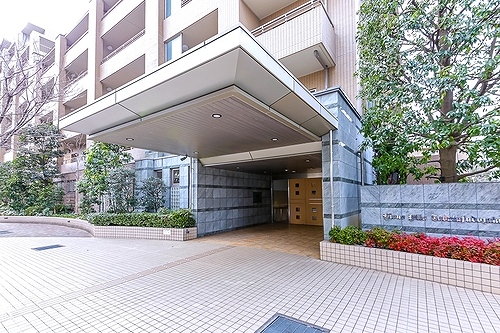 エントランス　エントランス　※前回募集時2023年2月の写真