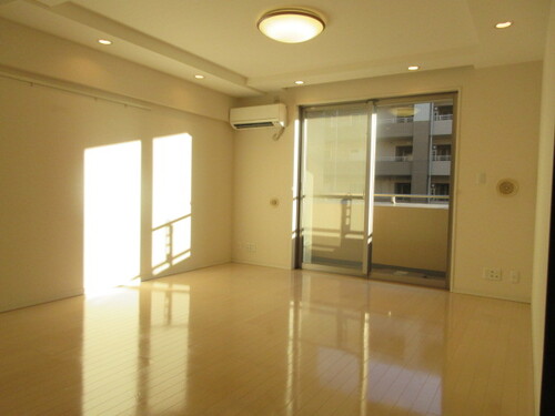 居室・リビング　リビングダイニング　※前回募集時2020年8月の写真