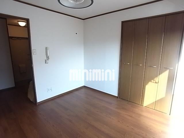 居室・リビング　居室