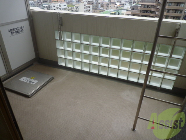 バルコニー　バルコニーもすっきり綺麗。